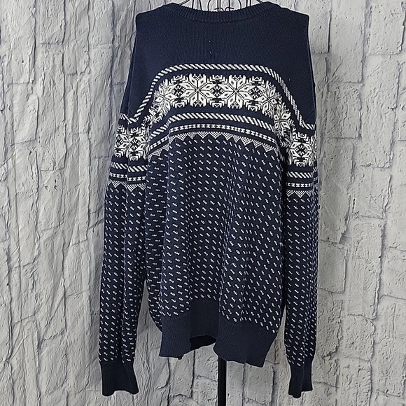 J. CREW Snowflake Holiday Sweater‎ XL - Picture 1 of 5